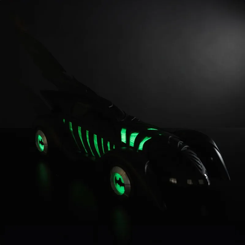Batman Forever - DC Multiverse Vehicle Batmobile Glow in the Dark Edition (Gold Label) 79 cm
