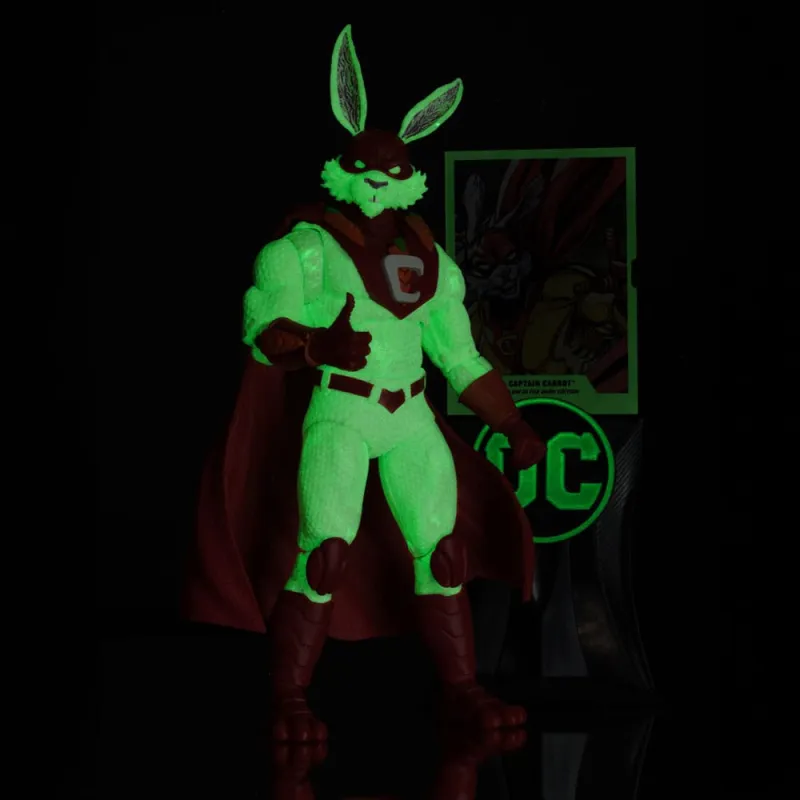 DC Multiverse - Action Figure - Captain Carrot (Justice League Incarnate) Glow In The Dark Edition (Gold Label)