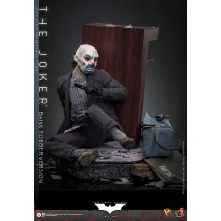 The Dark Knight DX Action Figure 1/6 The Joker (Bank Robber Version) 30 cm