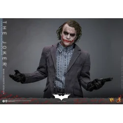 The Dark Knight DX Action Figure 1/6 The Joker (Bank Robber Version) 30 cm
