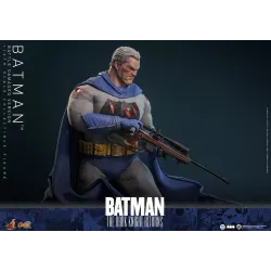 Batman: The Dark Knight Returns Comic Masterpiece Action Figure 1/6 Batman (Battle Damaged Version) 32 cm