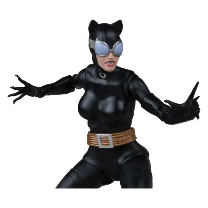 DC Multiverse - Action Figure - Batman: Hush - Catwoman (Gold Label)